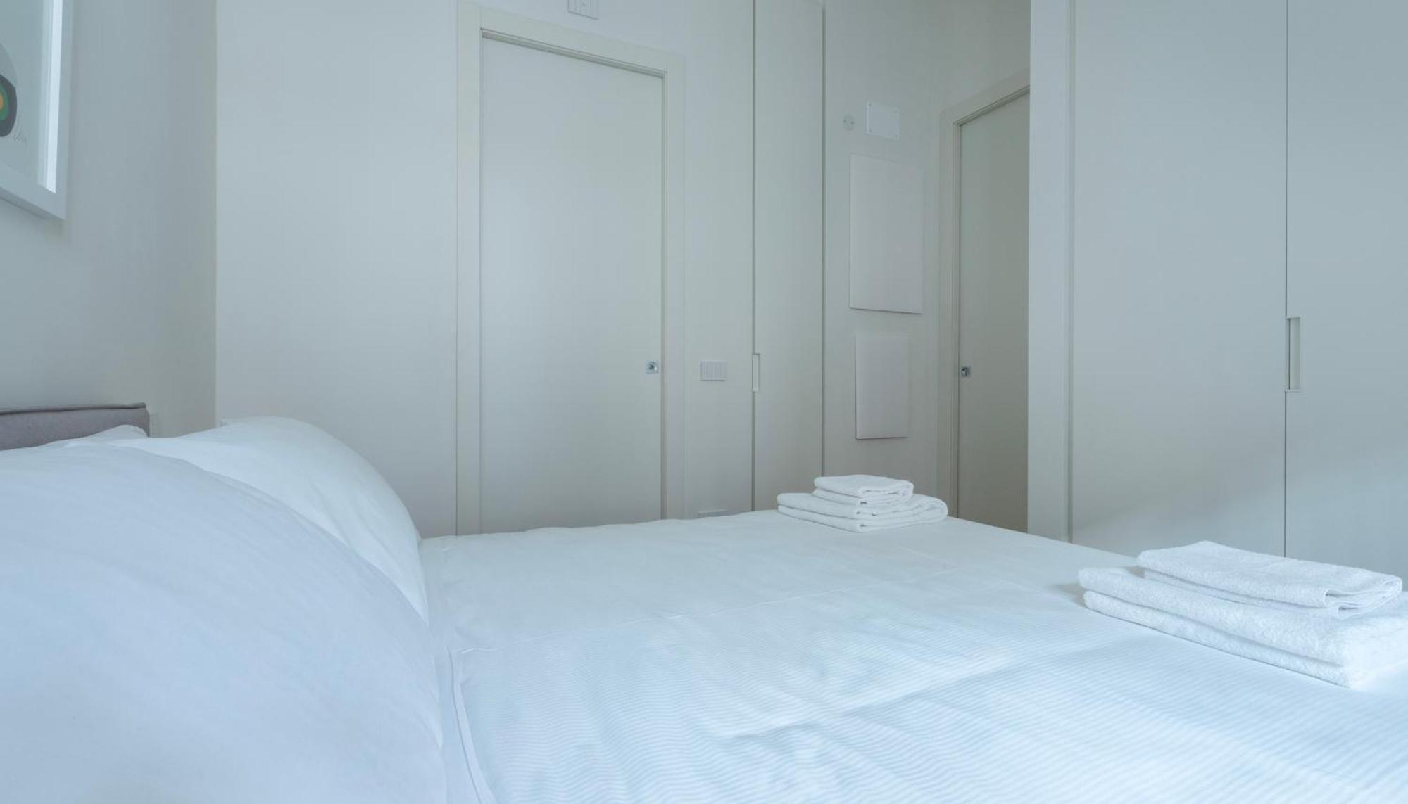 Italianway - Cecchi 18 B Apartment มิลาน ภายนอก รูปภาพ
